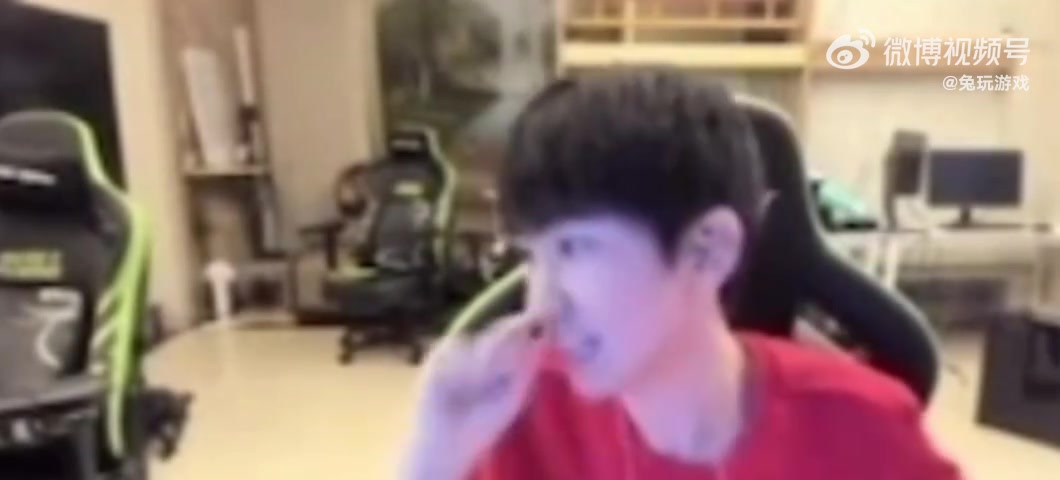 九游会·j9官方网站Doinb直接开扒：LPL的沙皇和小火龙就是没有LCK玩得好！